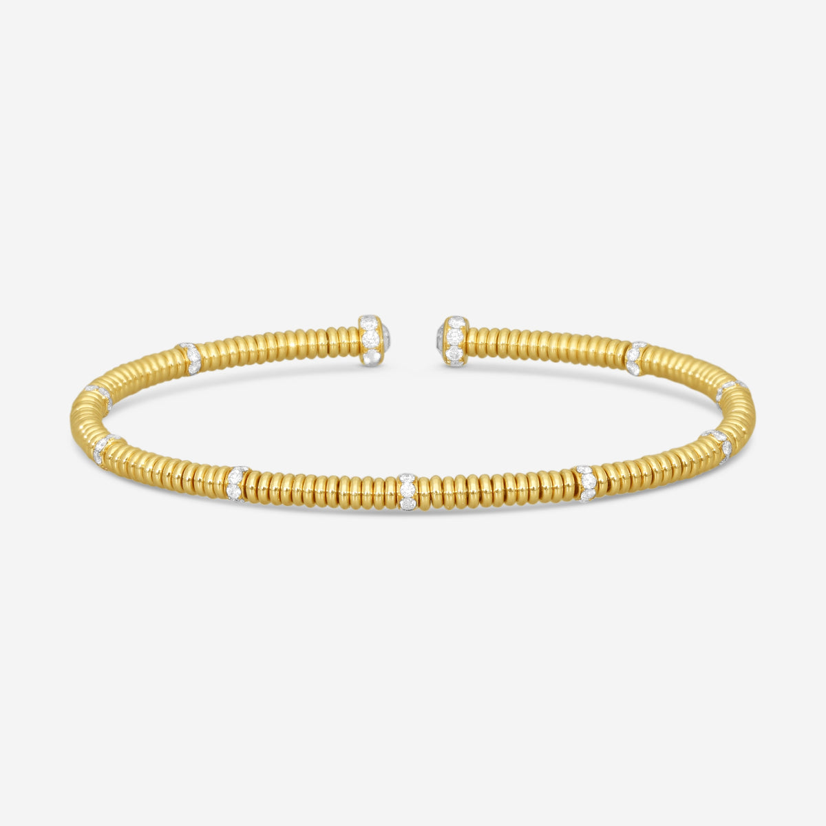 Lugano - 18KY Bangle With Diamonds (Gross Weight: 12.03 gr, DIA: 0.90ct twd FG/VS) - 226-36