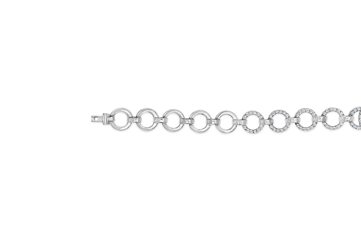 Diamond Interlinking Open Circle Link Bracelet