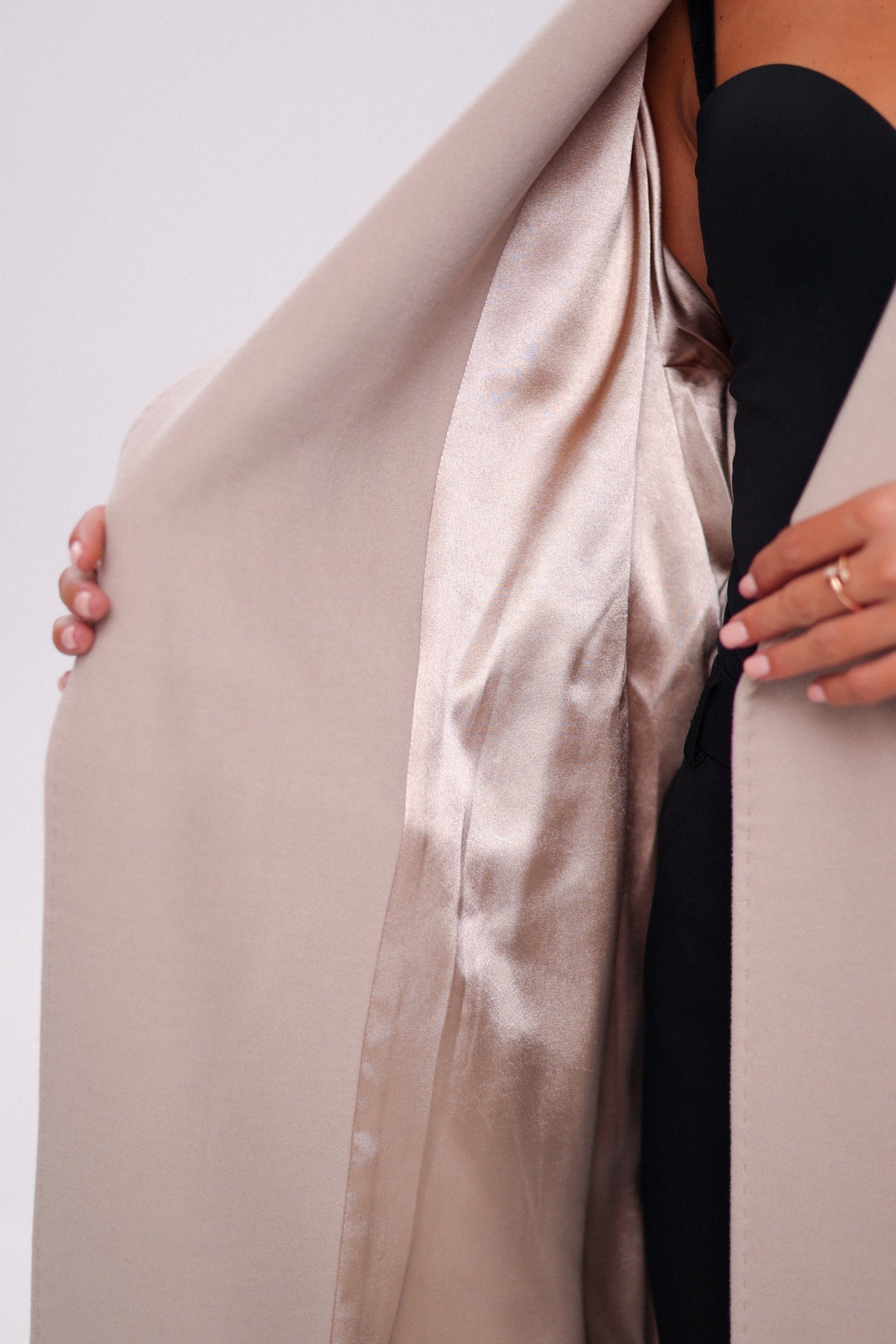 Cambridge Comfort Wraparound Wool Cashmere Coat Nude