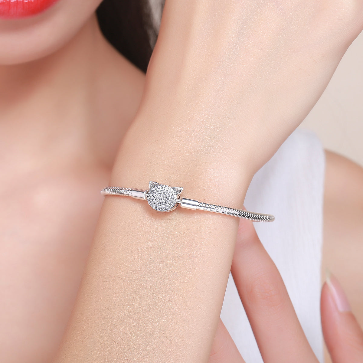 Sterling Silver Cat Head Charm Bracelet