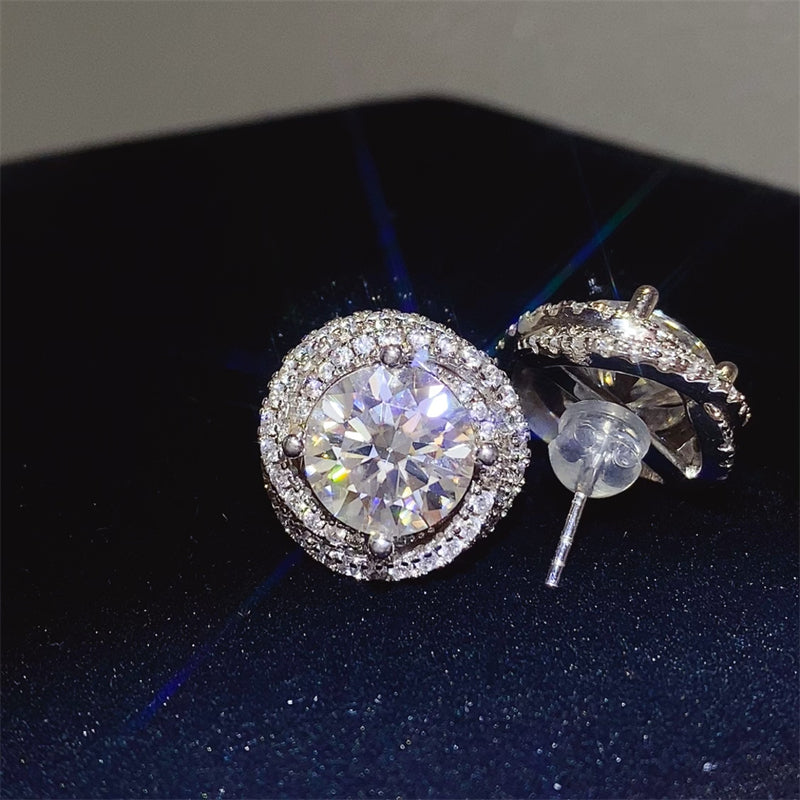 6 Carat Moissanite Earrings - Undeniably LUXE