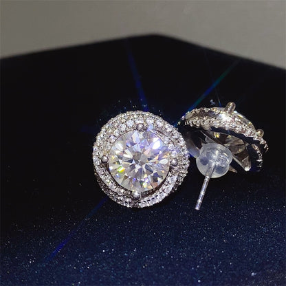 6 Carat Moissanite Earrings - Undeniably LUXE