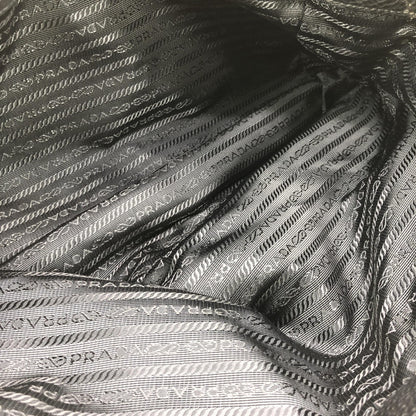 Galleria Vitello Daino Black Leather Top Handle Bag