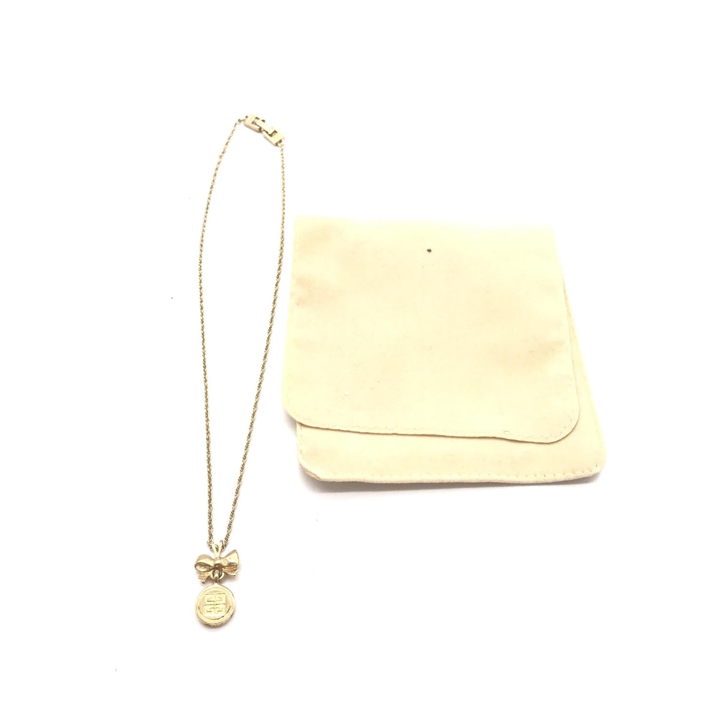 Gold Tone Bow Pendant Chain Necklace