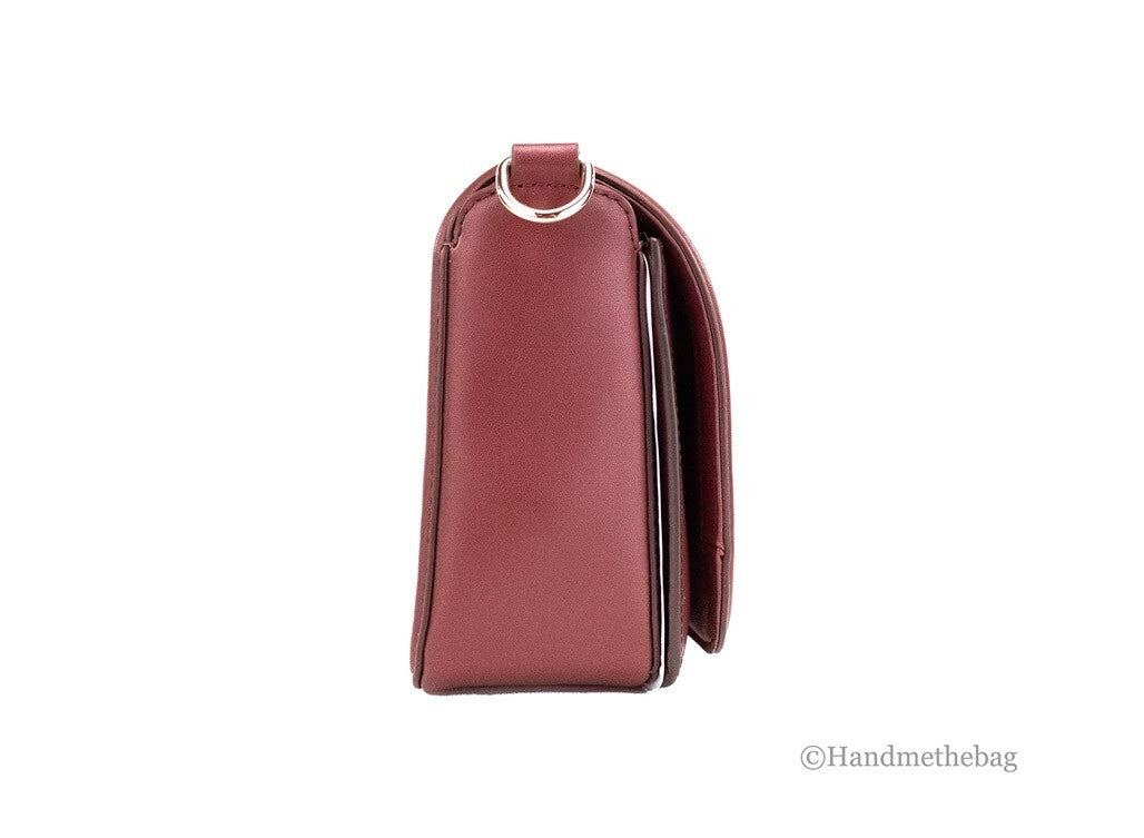 Marc Jacobs The Signet Syrah Leather Flap Crossbody Bag