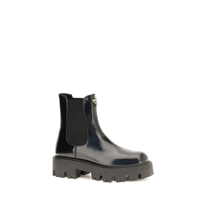 Black Calf Leather Bos Taurus Chelsea Boots