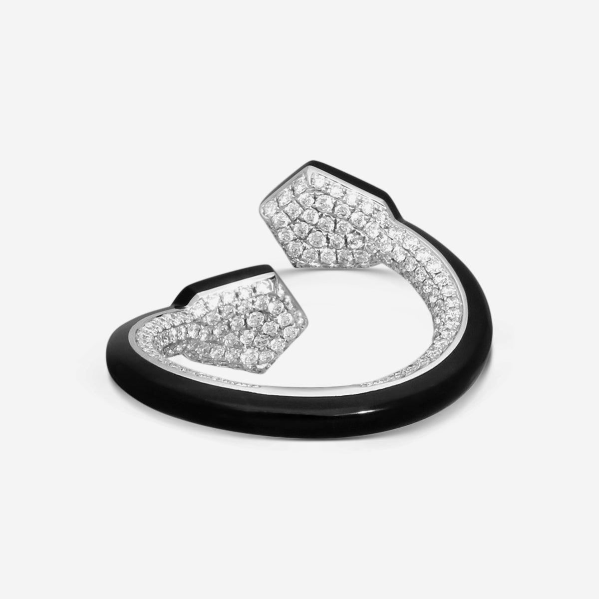 Lugano - 18KW Ring - Diamonds And Onyx (Gross Weight: 5.4 gr, DIA: 1.30ct twd FG/VS) Size 6.5 - 1223381
