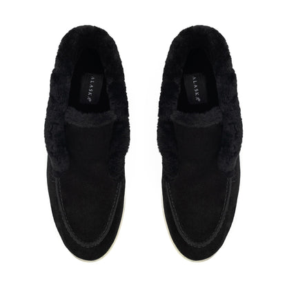 Norwood Genuine Shearling Loafer Boots in Black