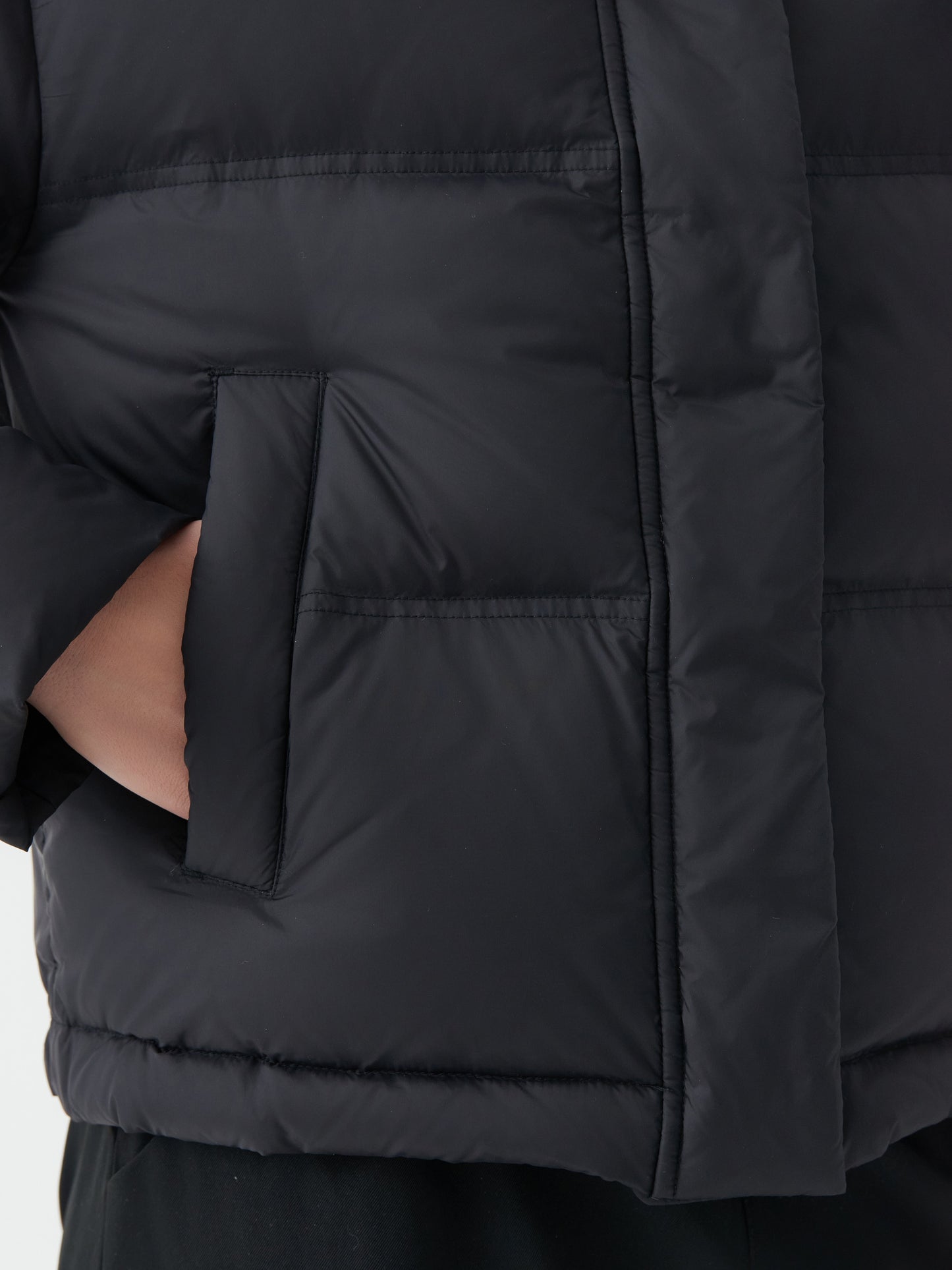 Relaxed Down Puffer 700 Fill Power