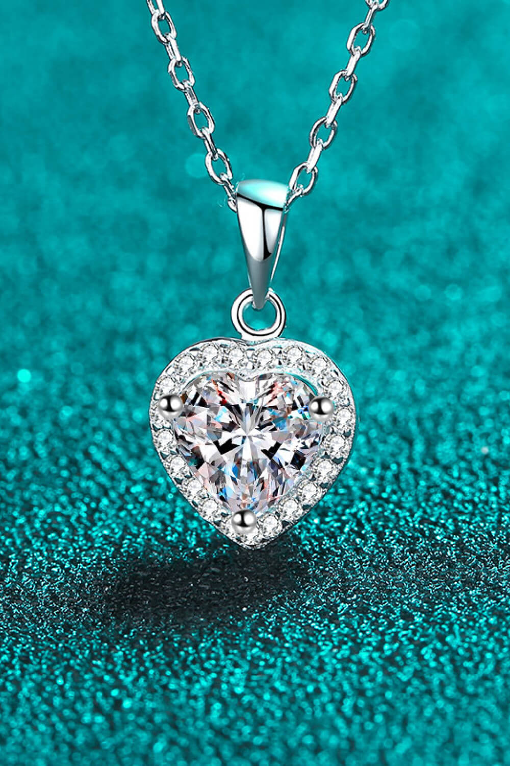1 Carat Moissanite Heart Pendant Chain Necklace - Undeniably LUXE