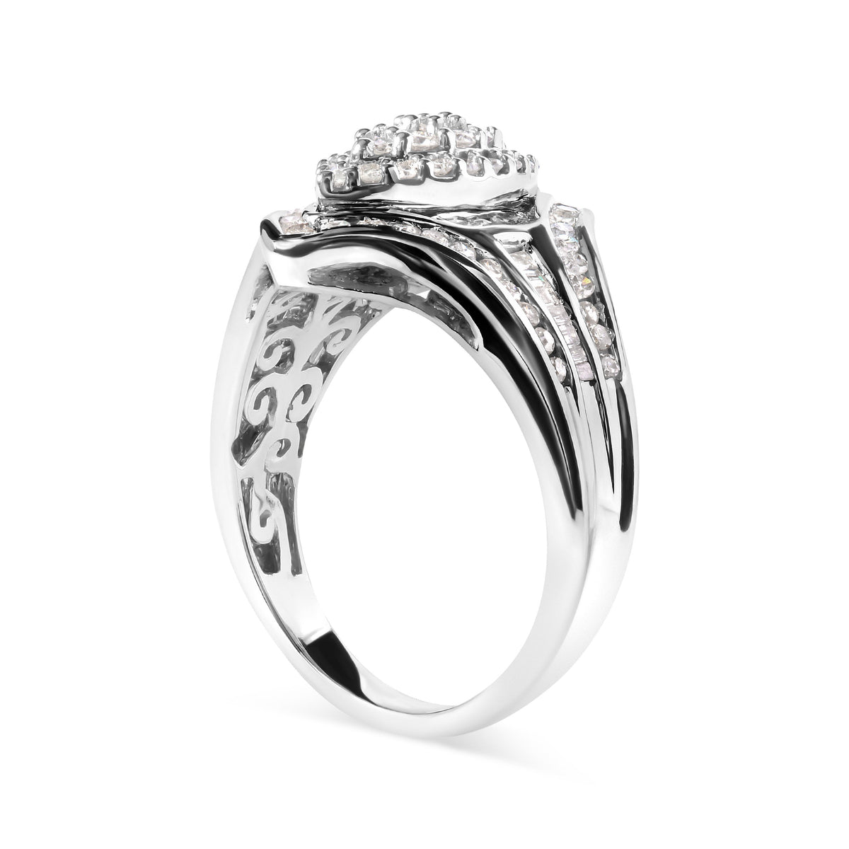 14K White Gold Diamond Cluster Ring