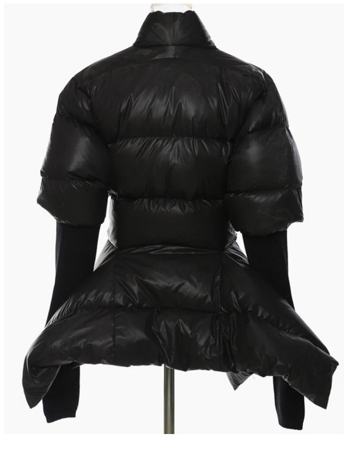 Puffer jacket with ribbed sleeve - Undeniably LUXE