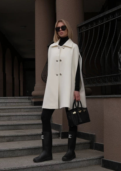 Paris Cashmere Bland Cape in Ivory
