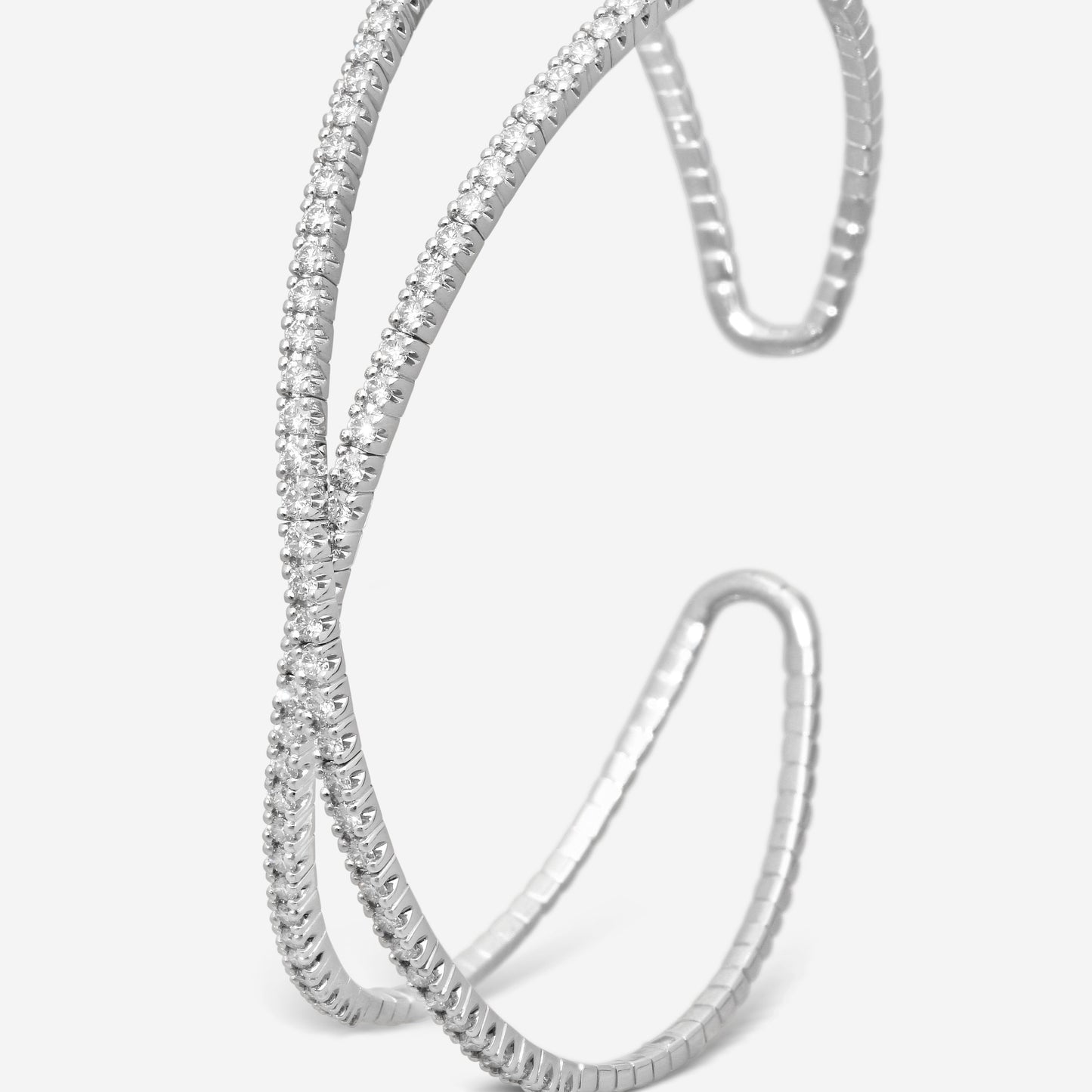 MEMOIRE - Open Flex Crisscross Diamond Bangle 1.50ctw approx. 57x45mm - FGFX106