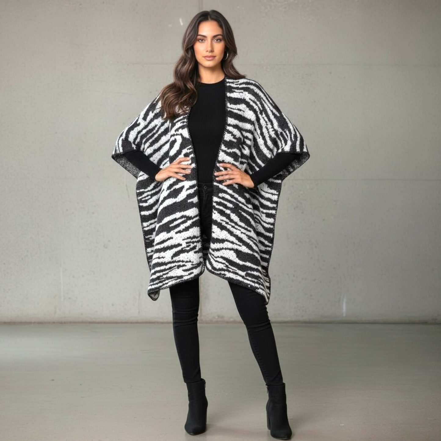 The Savanna Silk-Touch Kimono