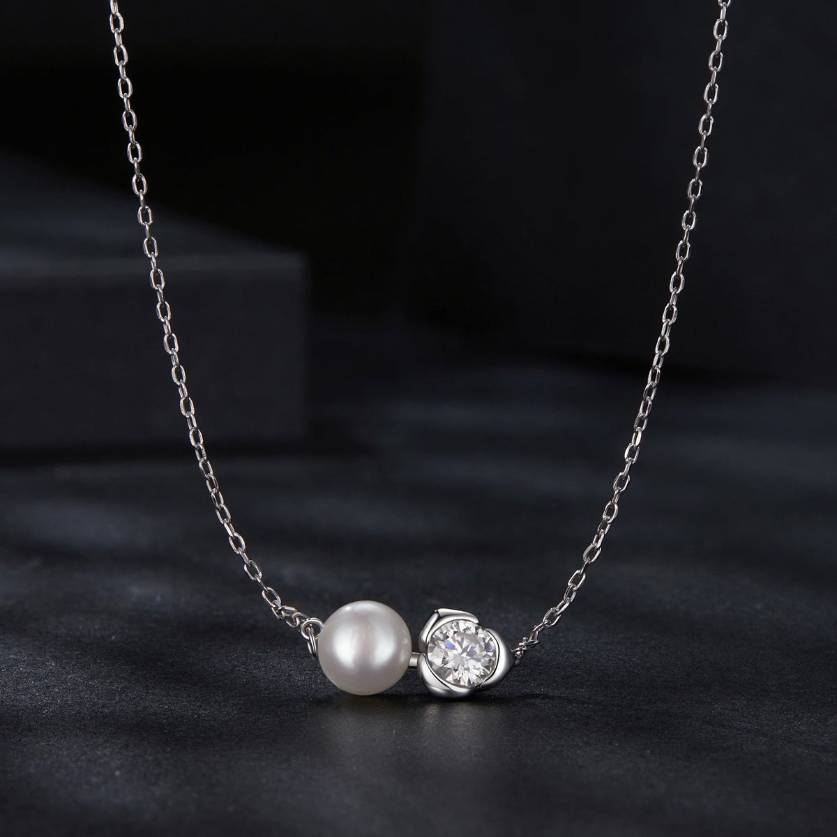 Sterling Silver Moissanite & Freshwater Pearl White Gold Necklace