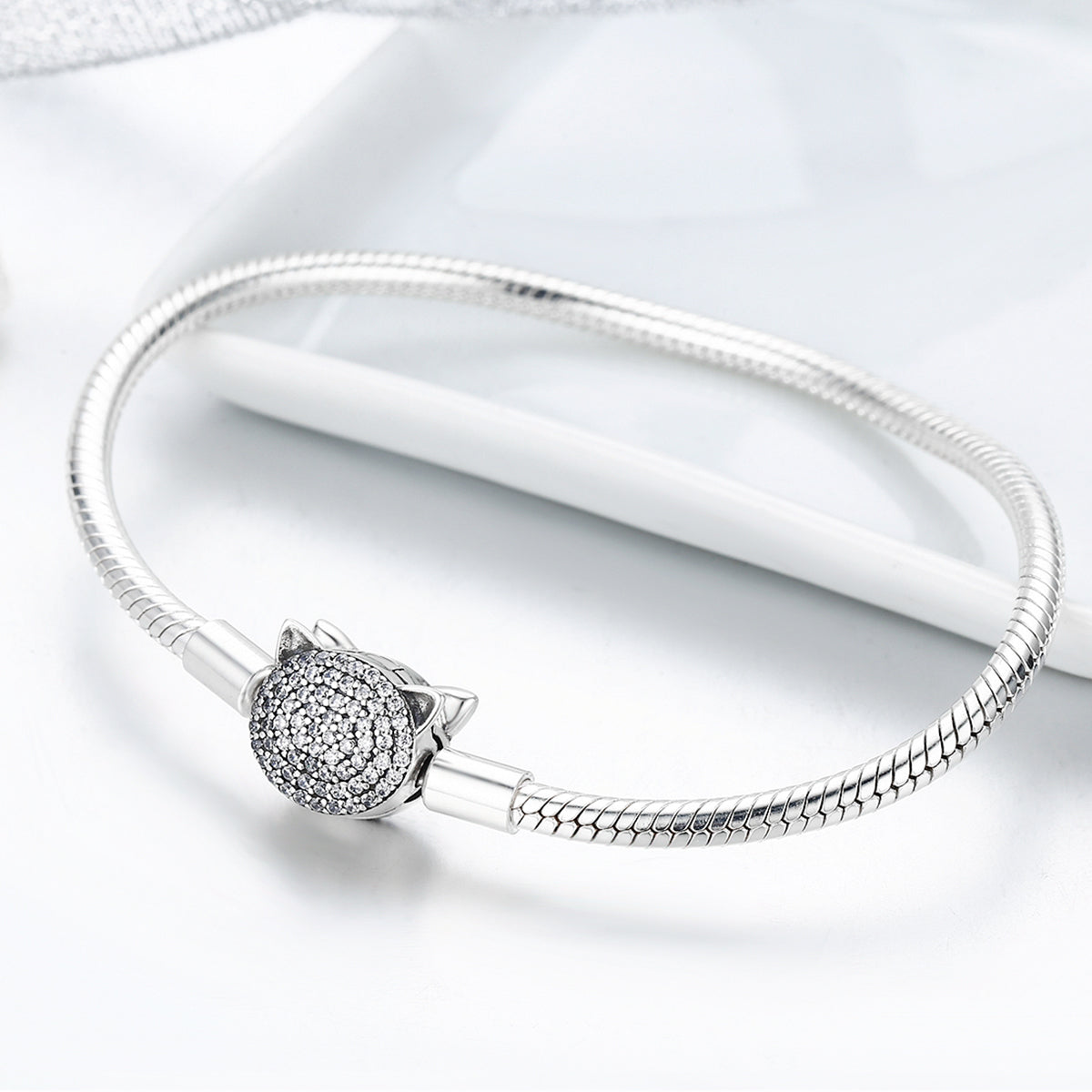 Sterling Silver Cat Head Charm Bracelet