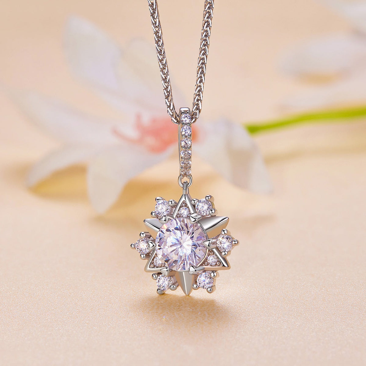 925 Sterling Silver Platinum Plated Moissanite Pavé Necklace