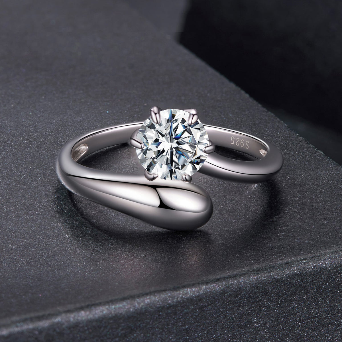 Sterling Silver Moissanite Ring